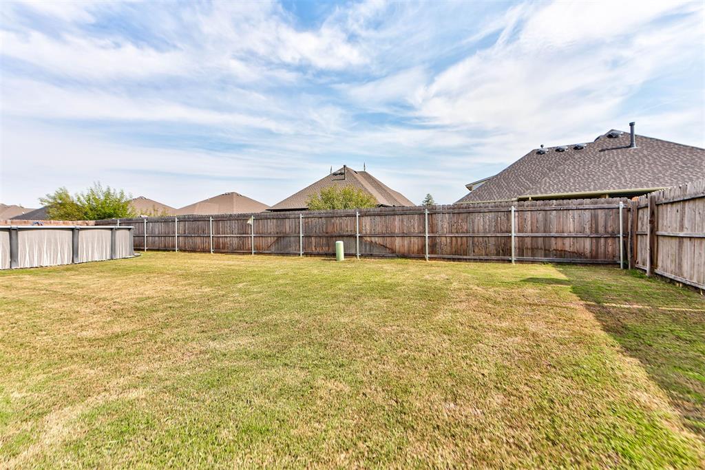 2716 Kathleens Crossing Property Photo 38