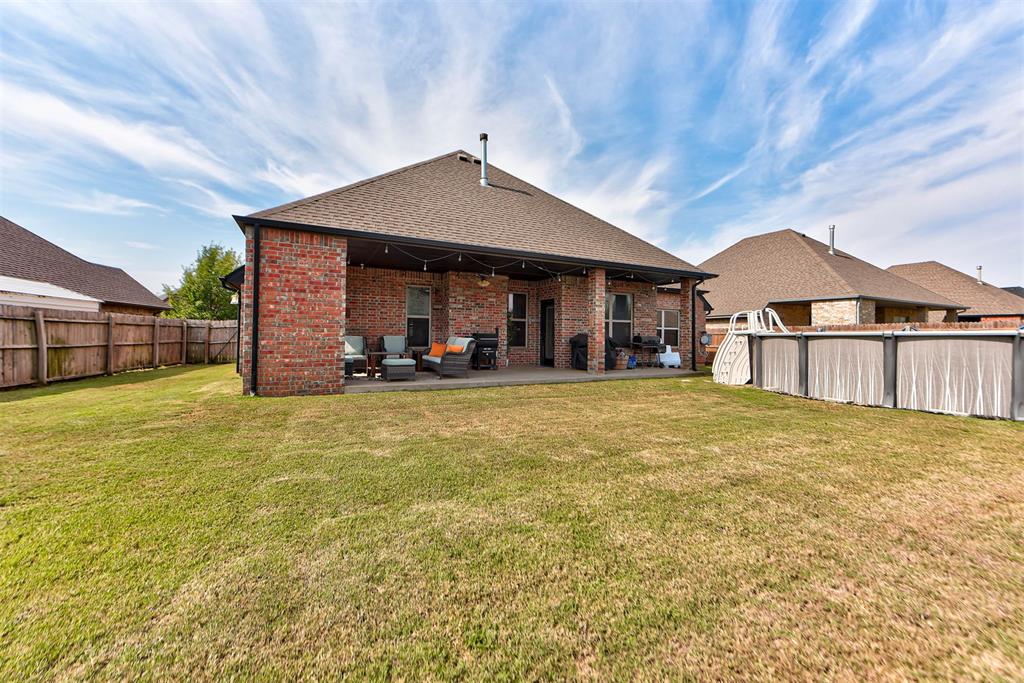 2716 Kathleens Crossing Property Photo 39