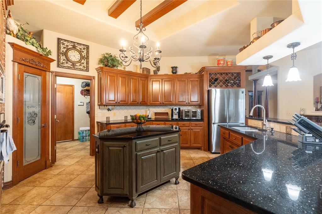 1250856 Property Photo 8