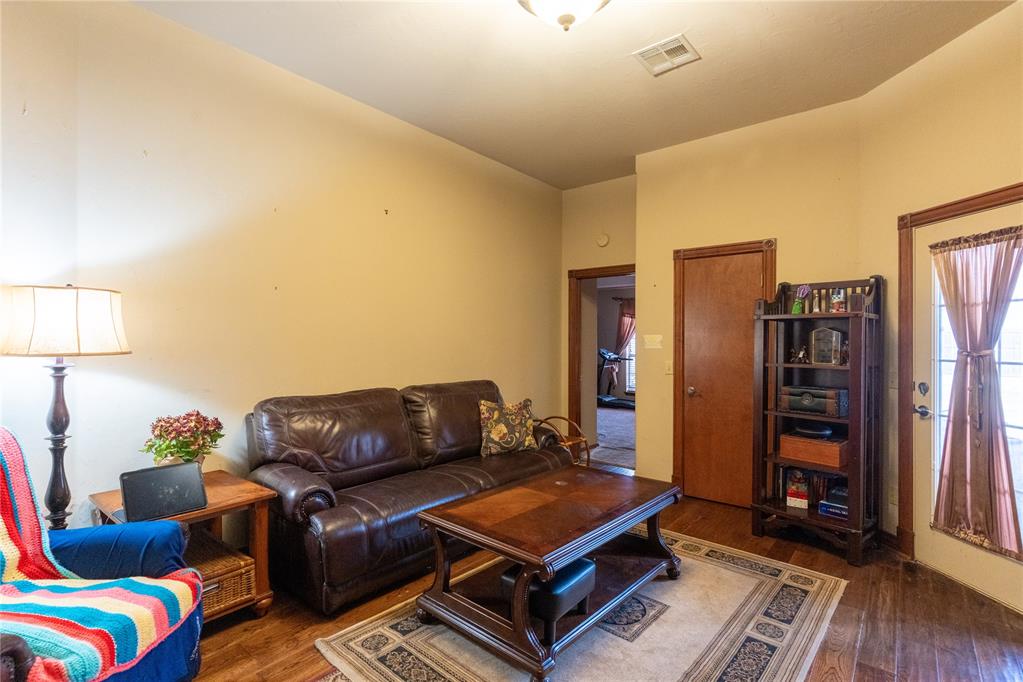 1250856 Property Photo 16