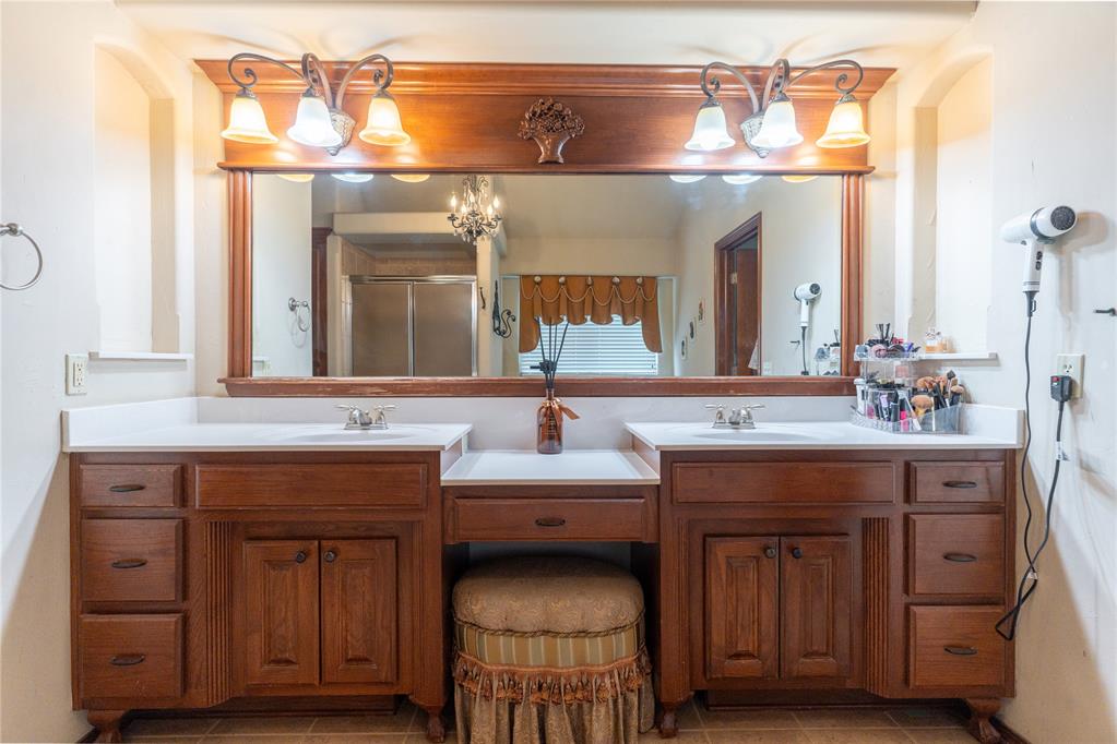 1250856 Property Photo 36