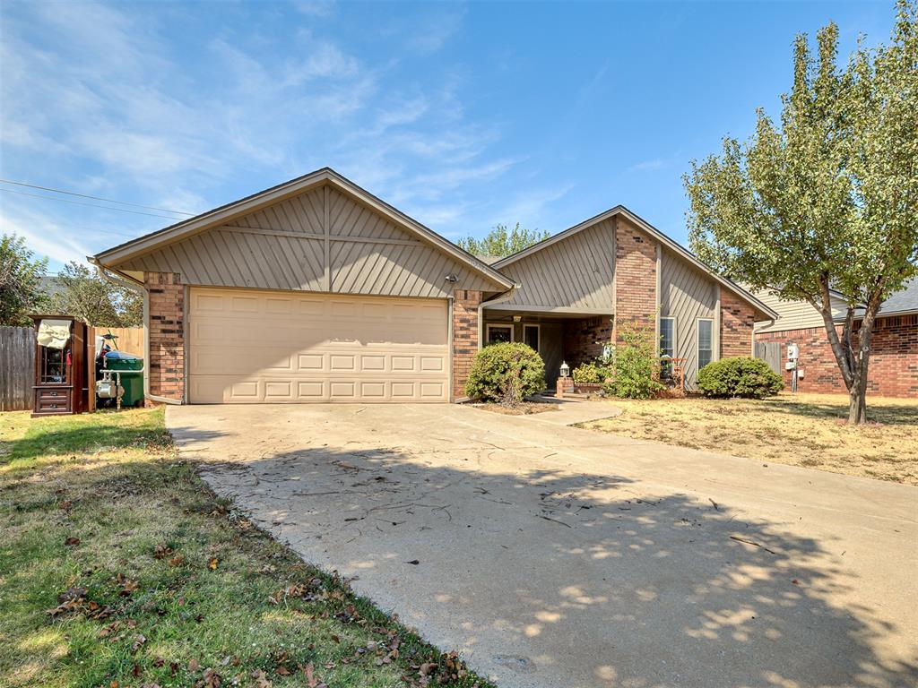 10717 S Blackwelder Avenue Property Photo 2