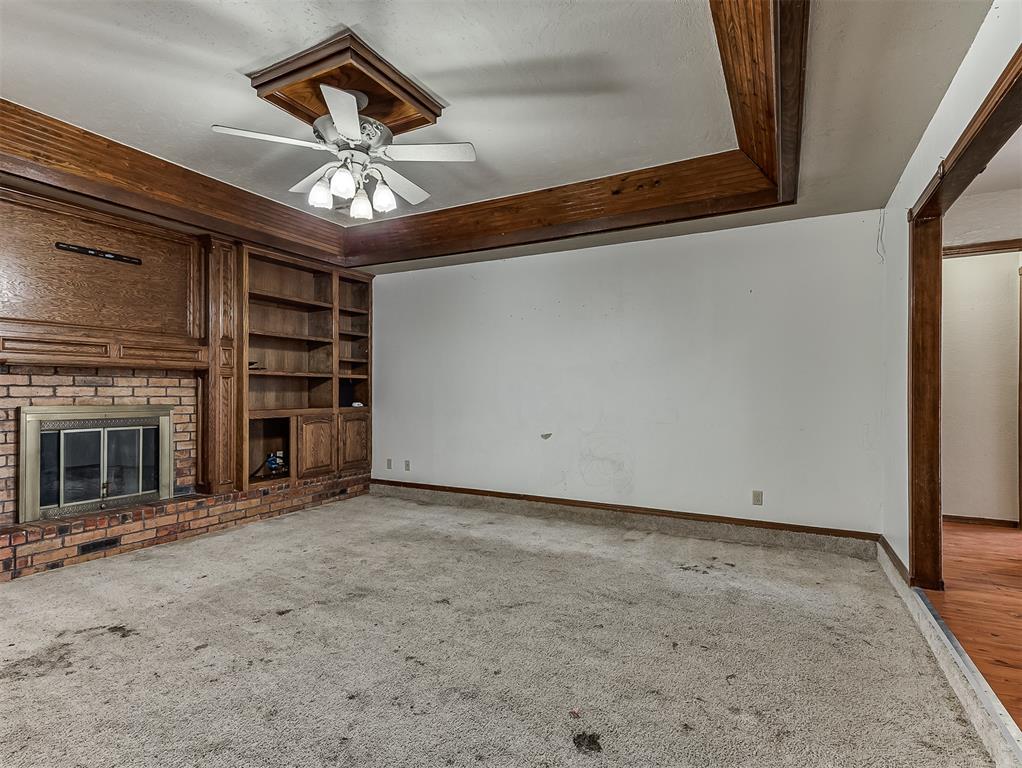 10717 S Blackwelder Avenue Property Photo 9