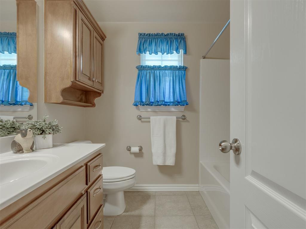 9008 Ians Place Property Photo 23