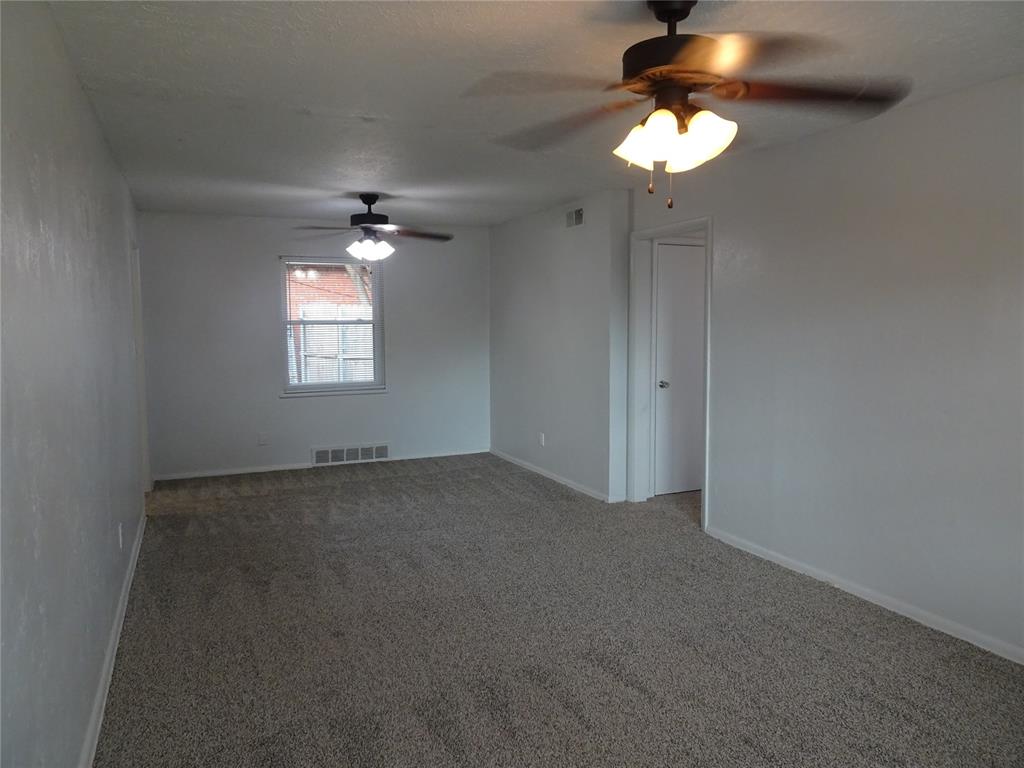 2305 Maple Drive Property Photo 17