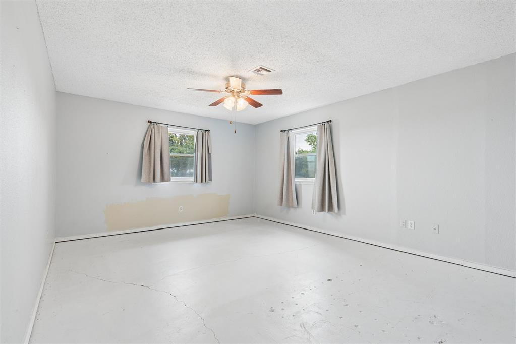 1658 County Road 1220 Property Photo 17