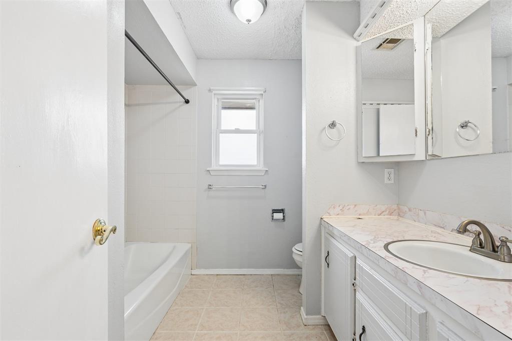 1658 County Road 1220 Property Photo 20