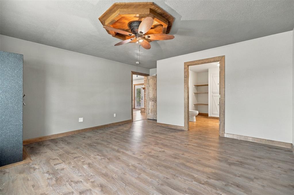 505 S 4th Avenue Property Photo 15