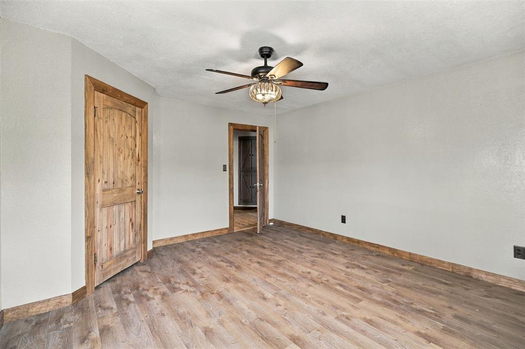 505 S 4th Avenue Property Photo 26