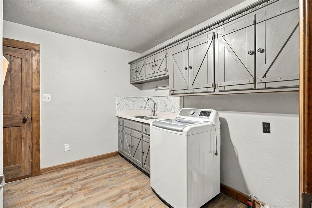 505 S 4th Avenue Property Photo 27