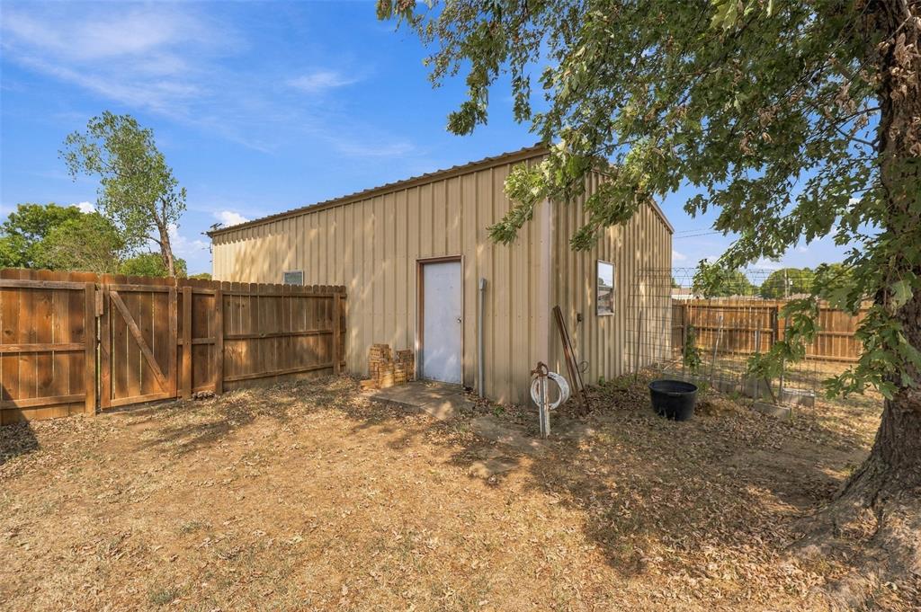 505 S 4th Avenue Property Photo 35