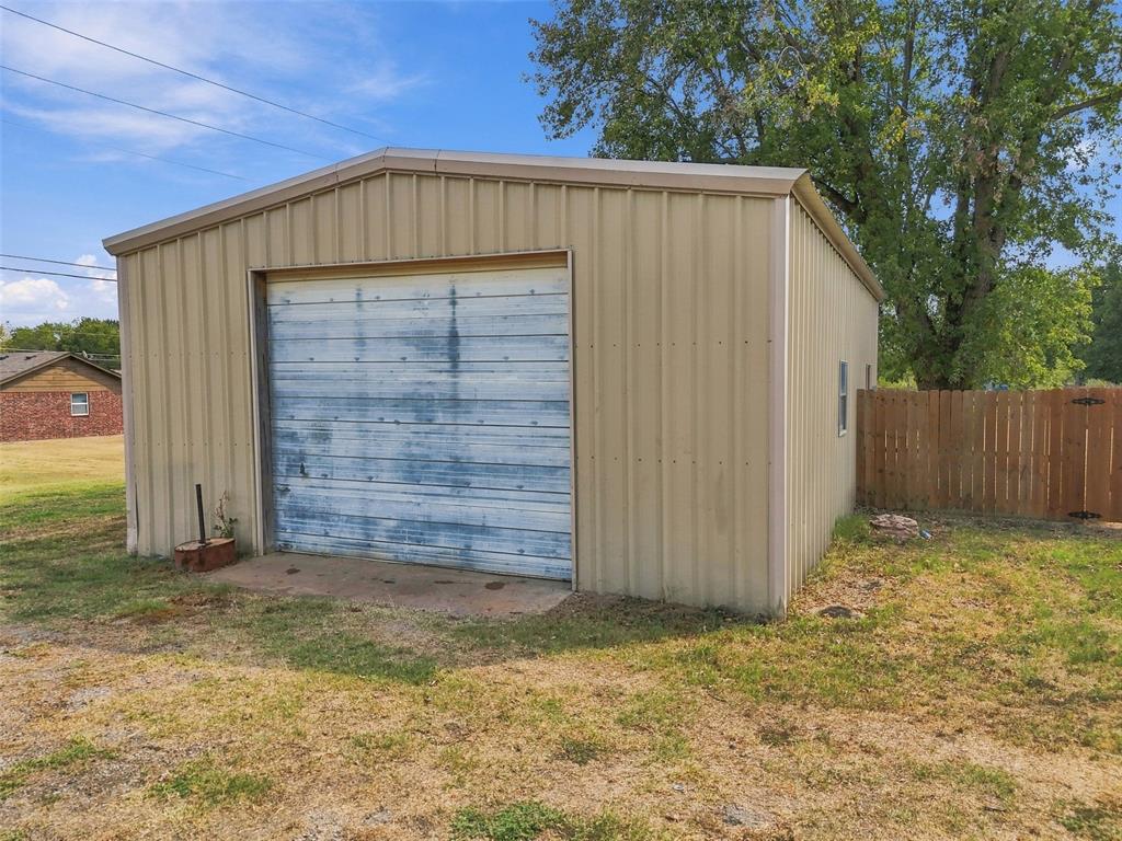 505 S 4th Avenue Property Photo 36