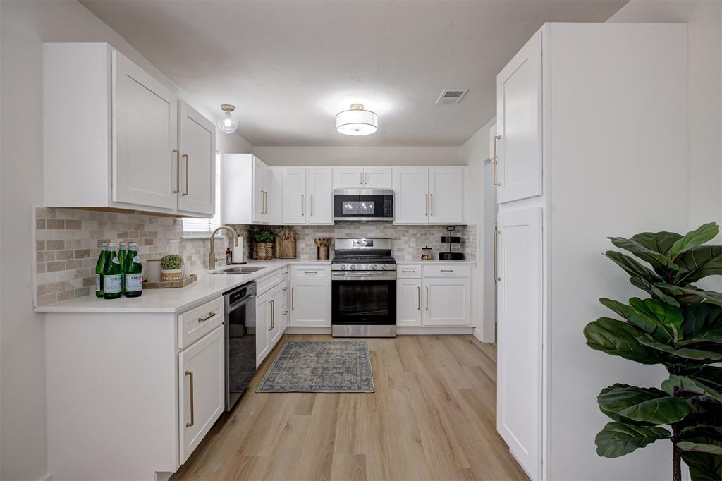 212 Sw 32nd Street Property Photo 10