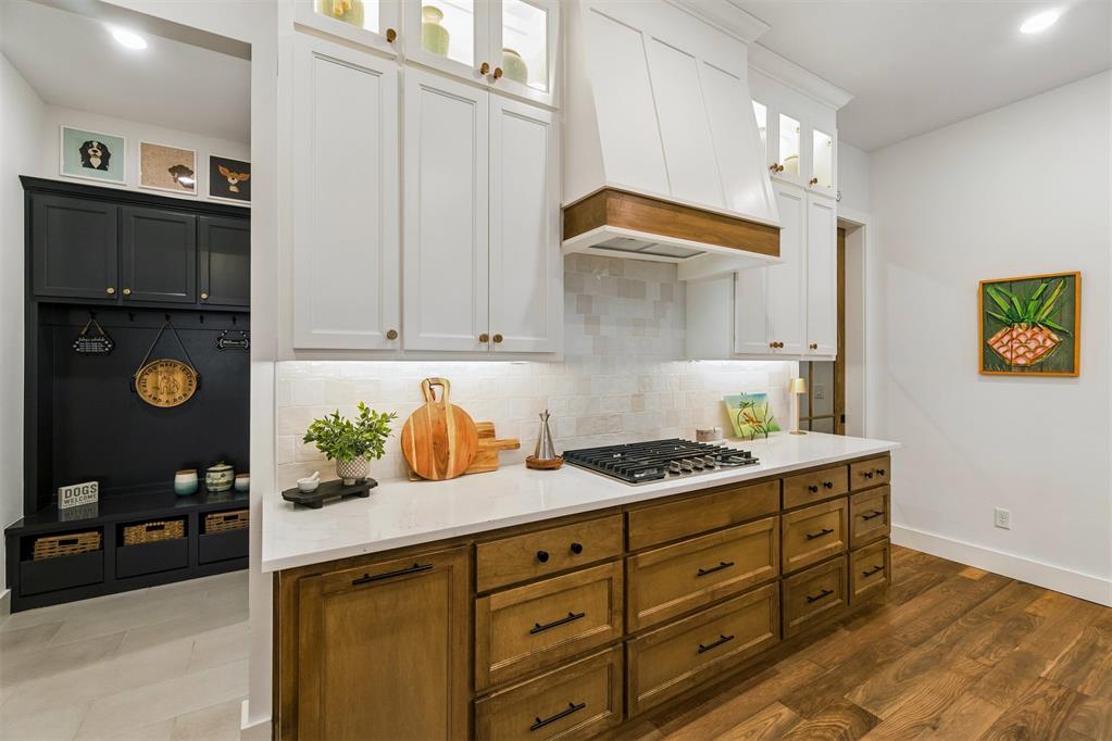 16217 Blackberry Farm Road Property Photo 15