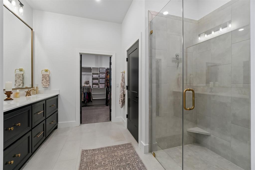 16217 Blackberry Farm Road Property Photo 27