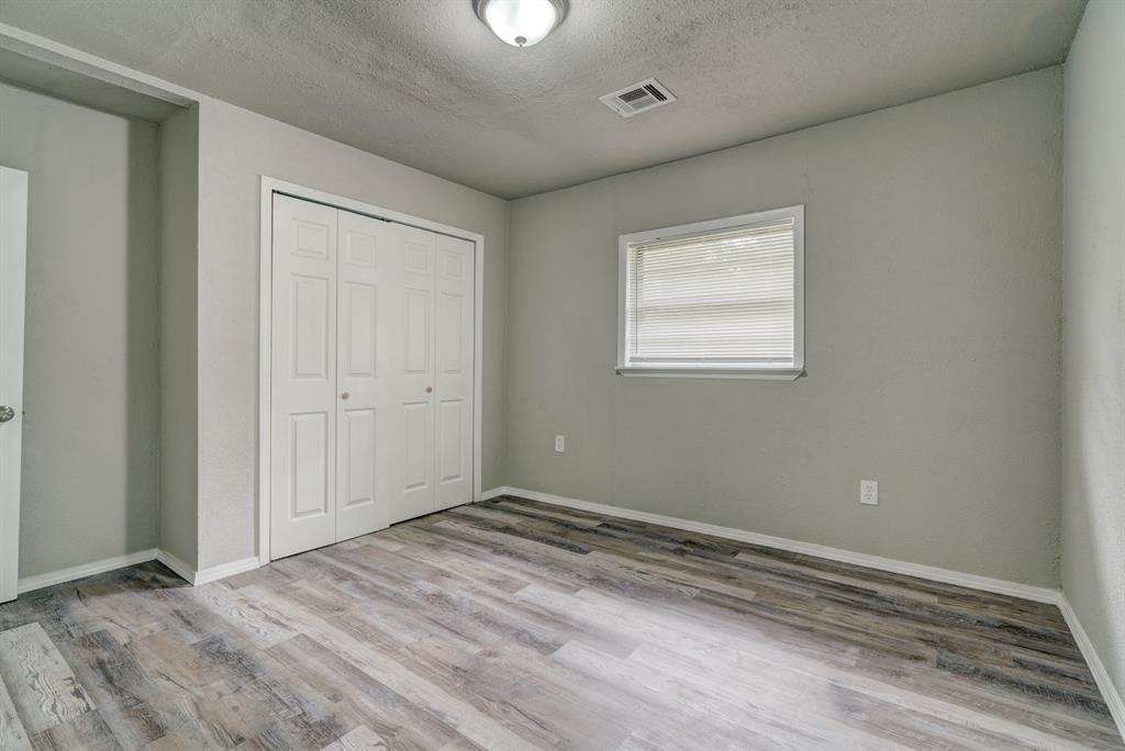 11701 Jeffery Road Property Photo 14