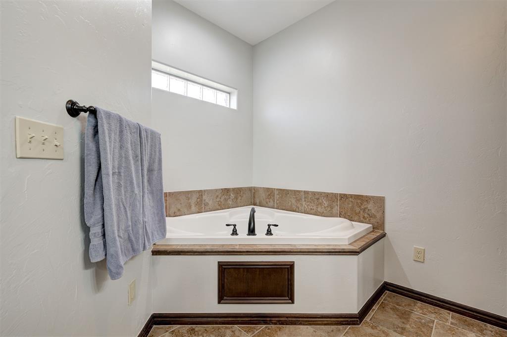 13221 Brampton Way Property Photo 33