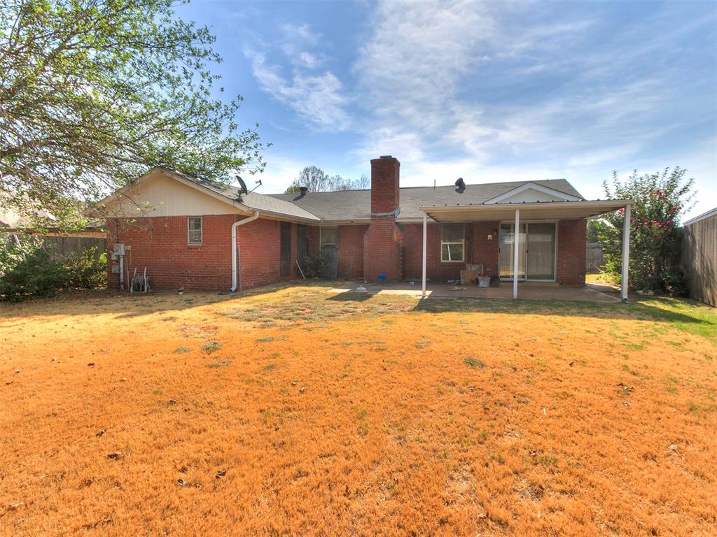 709 Wood Crest Street Property Photo 30