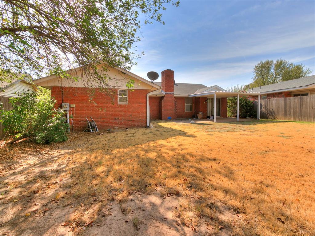 709 Wood Crest Street Property Photo 31