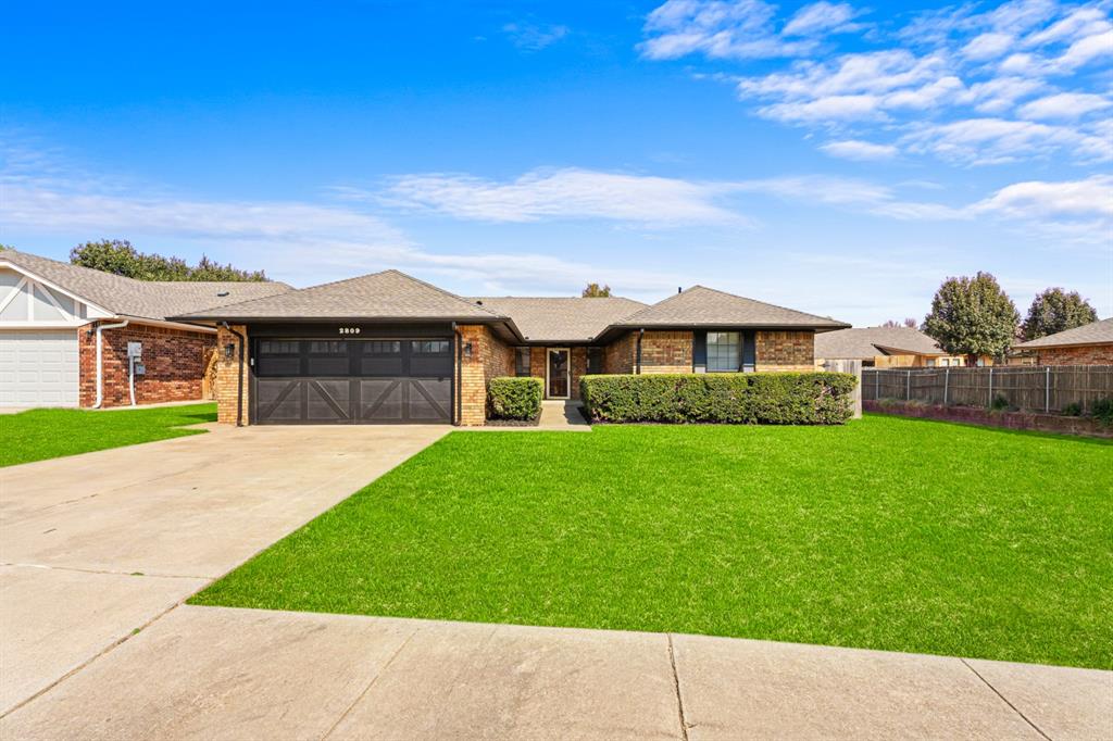 2809 Appaloosa Trail Property Photo 1