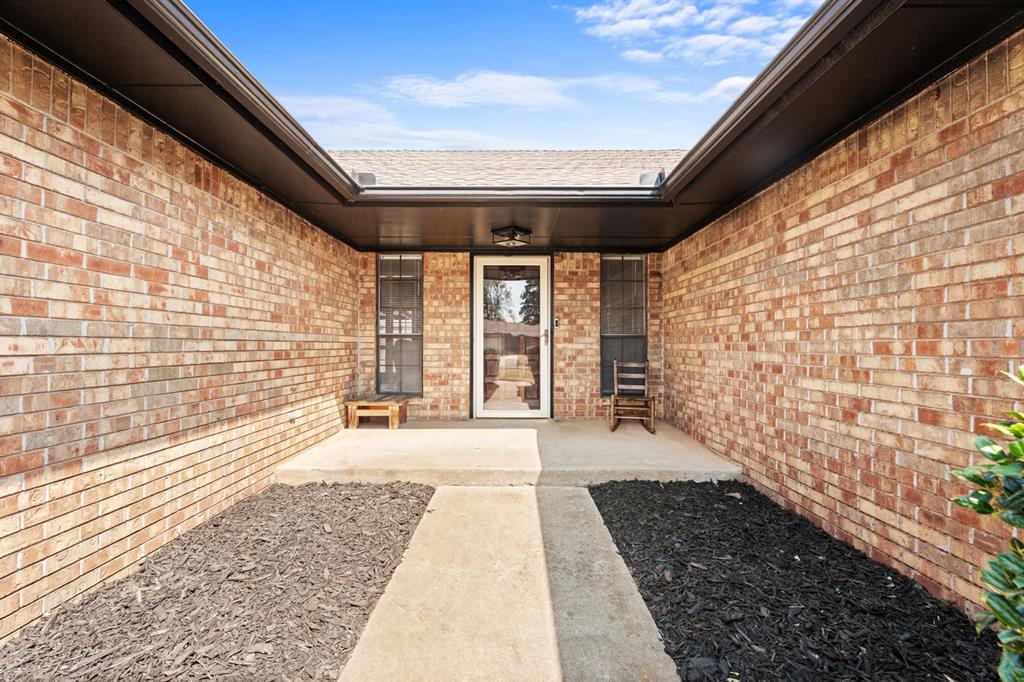 2809 Appaloosa Trail Property Photo 4