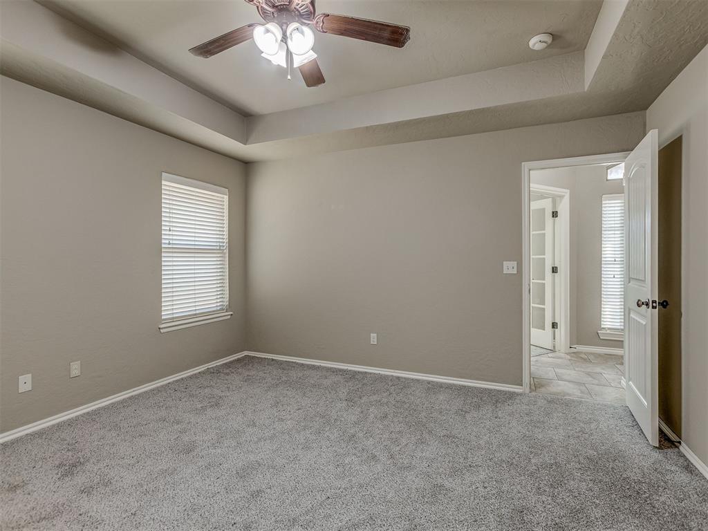 529 Whispering Oaks Boulevard Property Photo 17