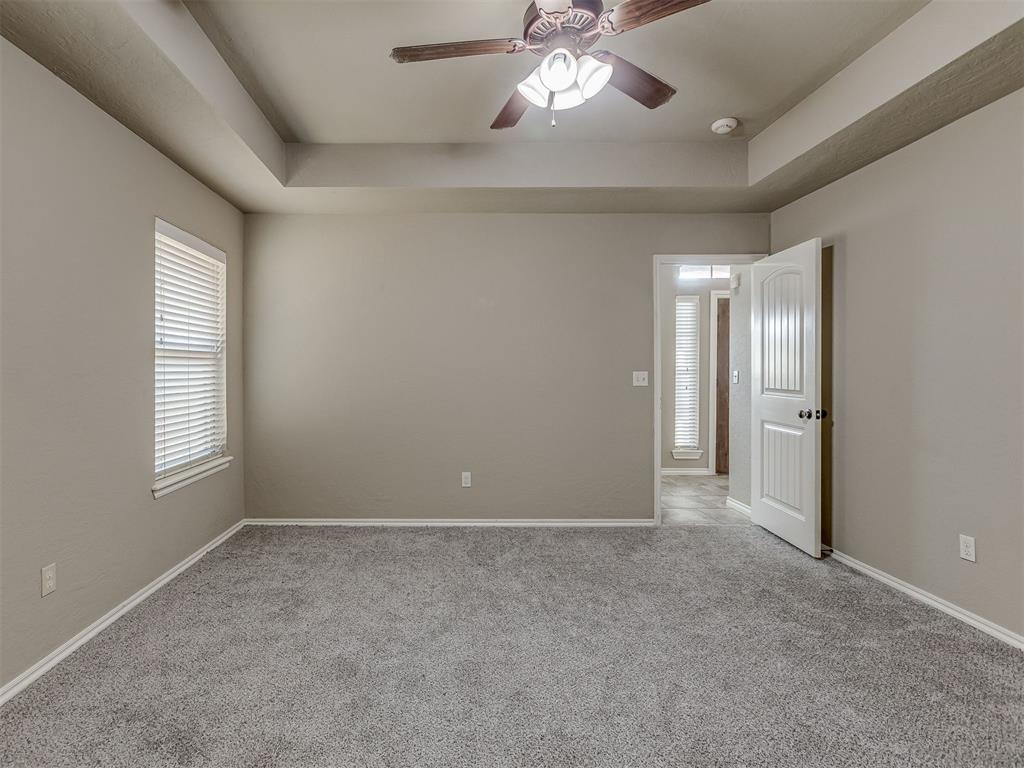 529 Whispering Oaks Boulevard Property Photo 18