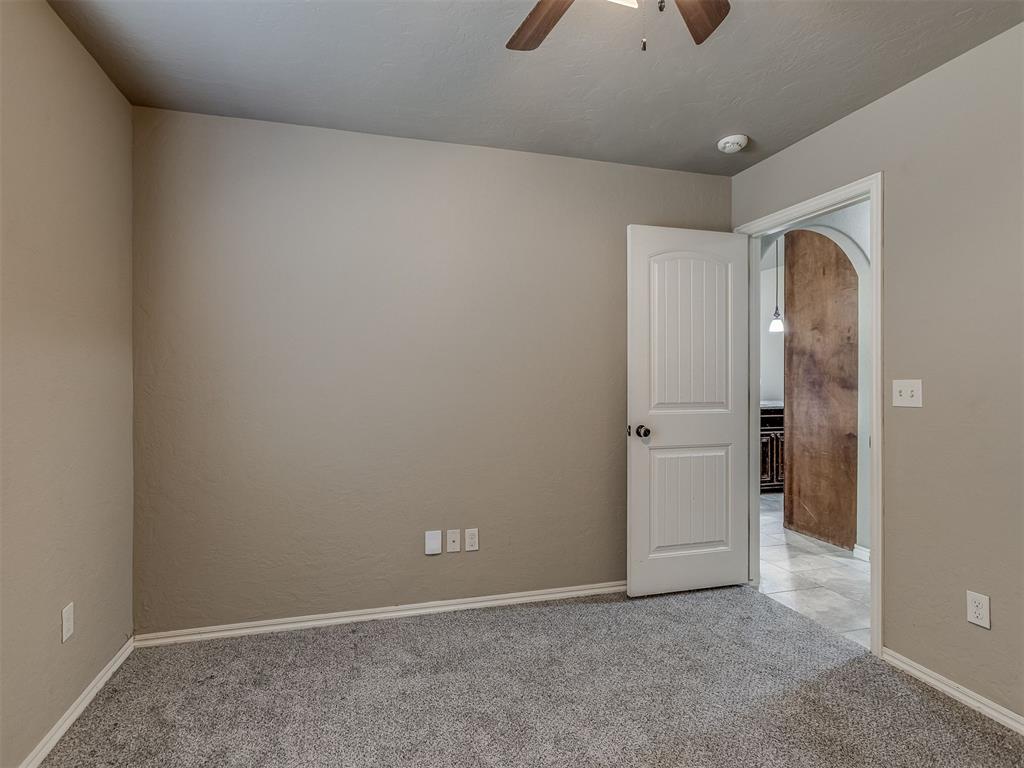 529 Whispering Oaks Boulevard Property Photo 29