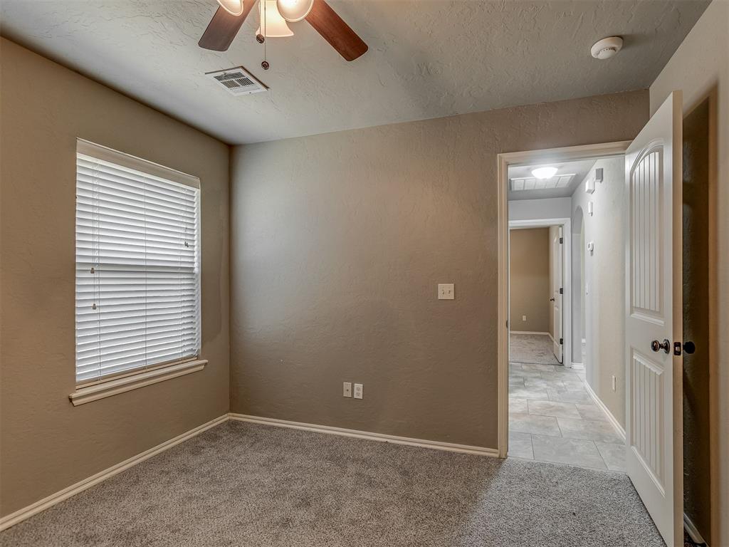 529 Whispering Oaks Boulevard Property Photo 31