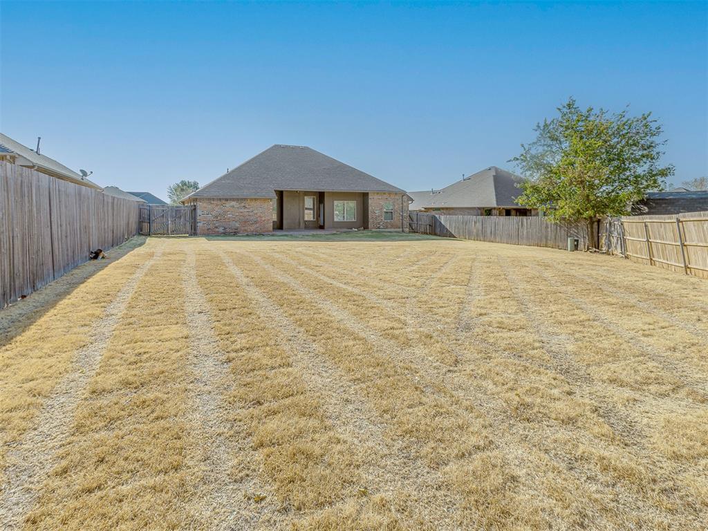 529 Whispering Oaks Boulevard Property Photo 40