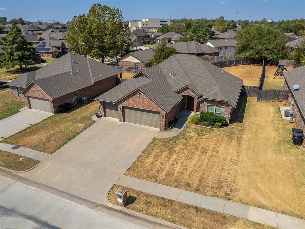 529 Whispering Oaks Boulevard Property Photo 43