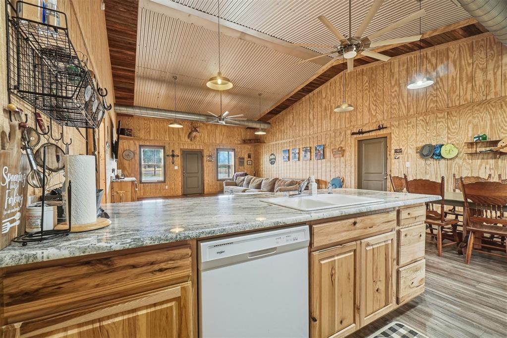 14721 Hwy 44a Property Photo 13