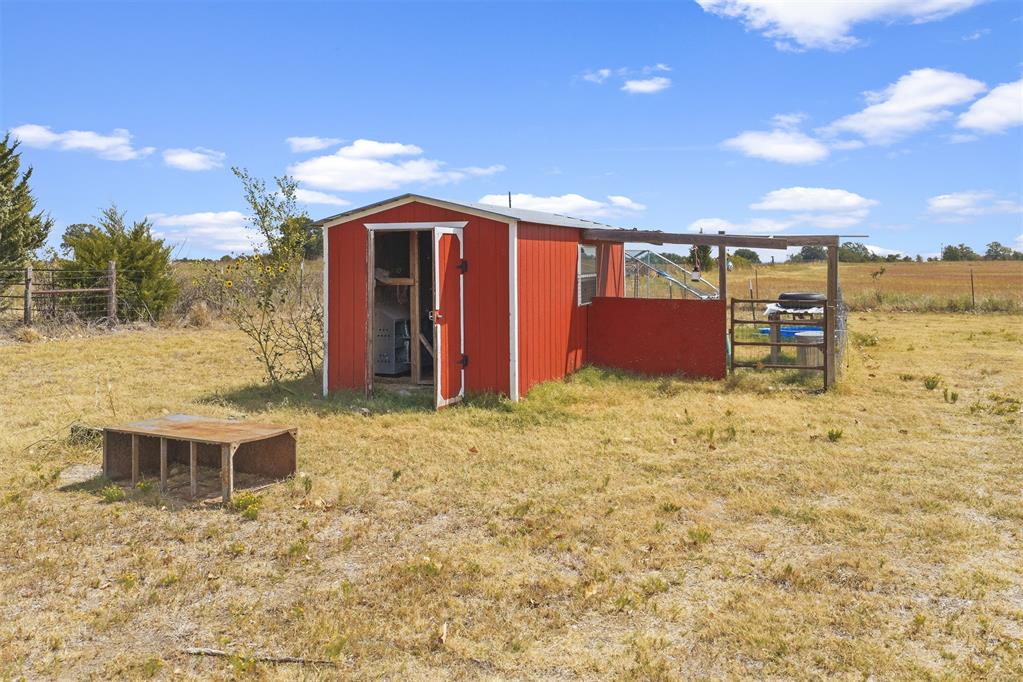 23600 State Highway 76 Property Photo 10