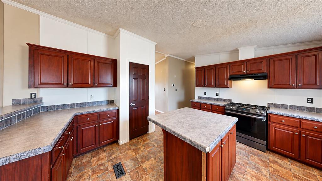 23600 State Highway 76 Property Photo 22