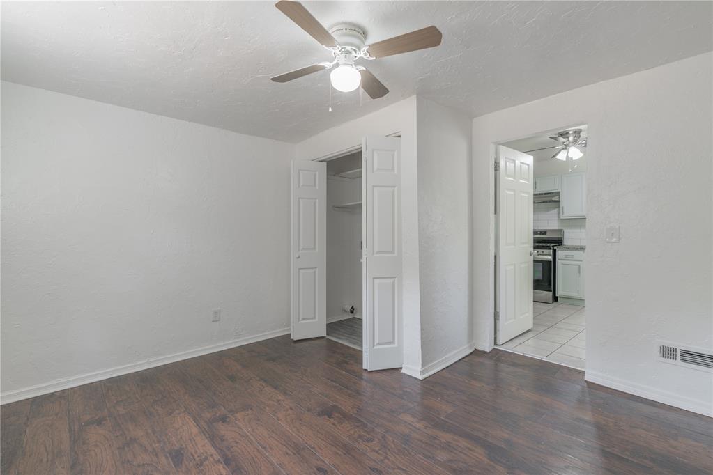 514 E Rickenbacker Drive Property Photo 13