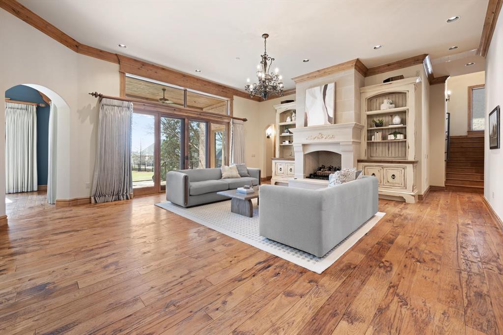 15613 Via Sierra Property Photo 2