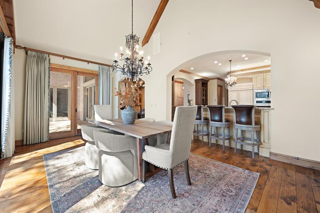 15613 Via Sierra Property Photo 8