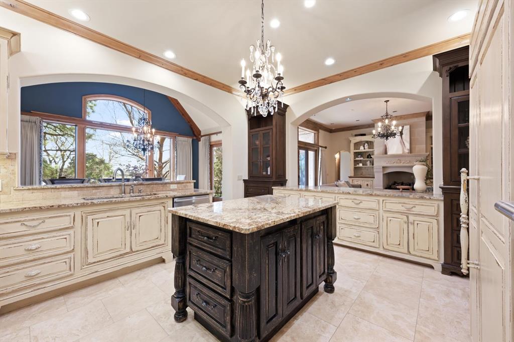15613 Via Sierra Property Photo 15