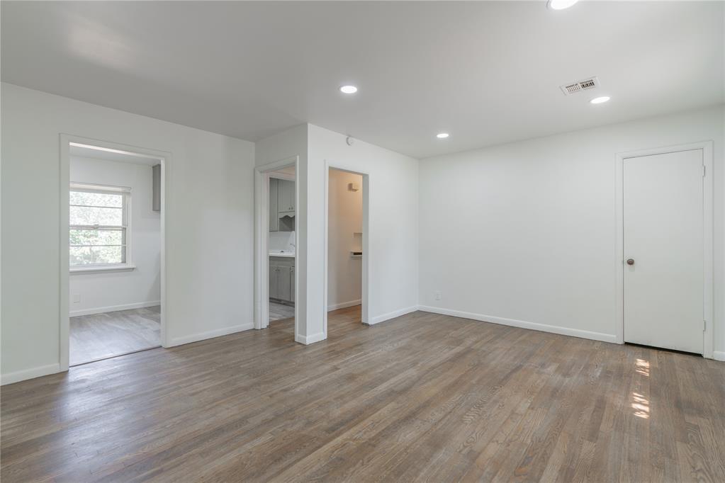 1531 Camden Way Property Photo 3