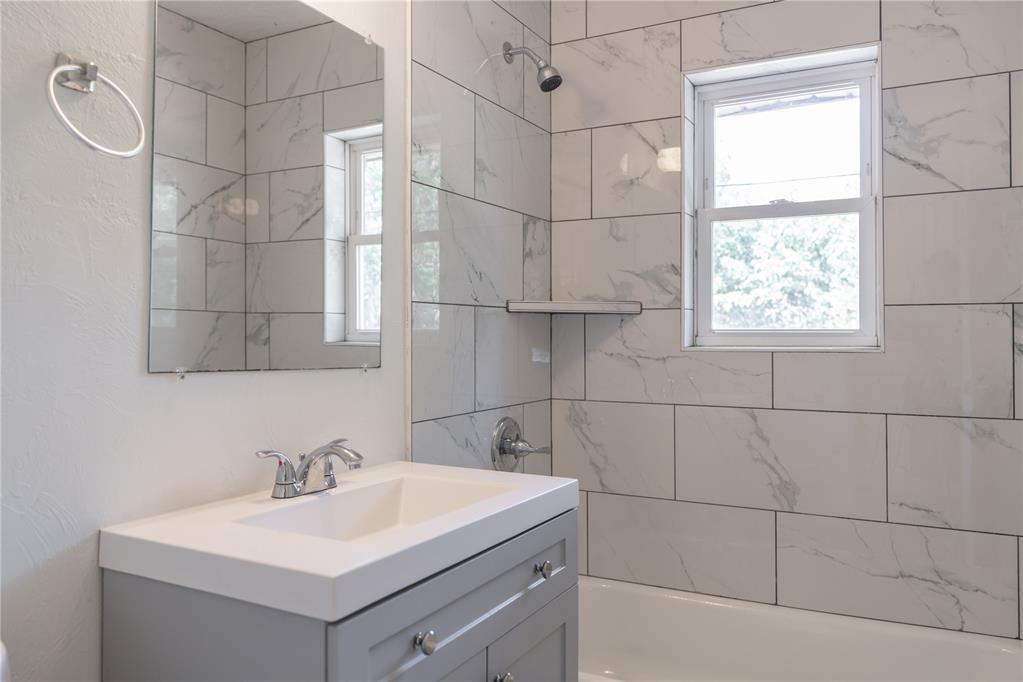 1531 Camden Way Property Photo 14