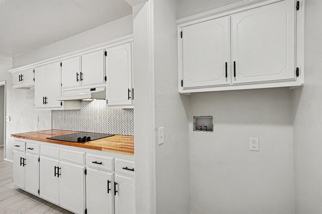 1716 N Fordson Avenue Property Photo 13
