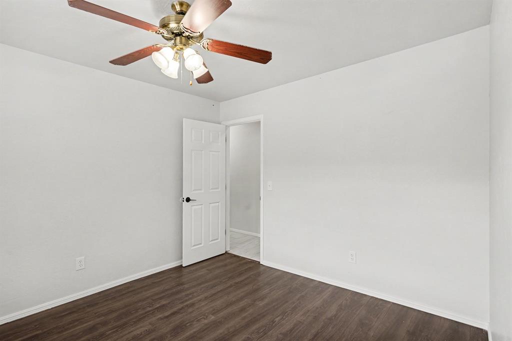 1716 N Fordson Avenue Property Photo 24