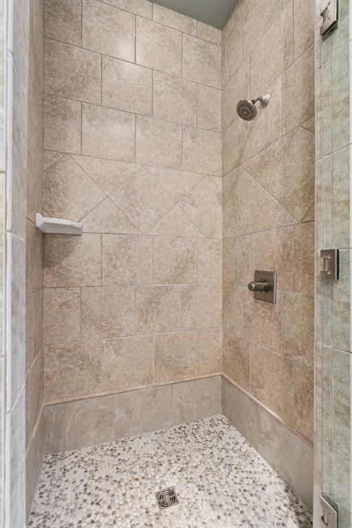 6609 Nw 118th Street Property Photo 42