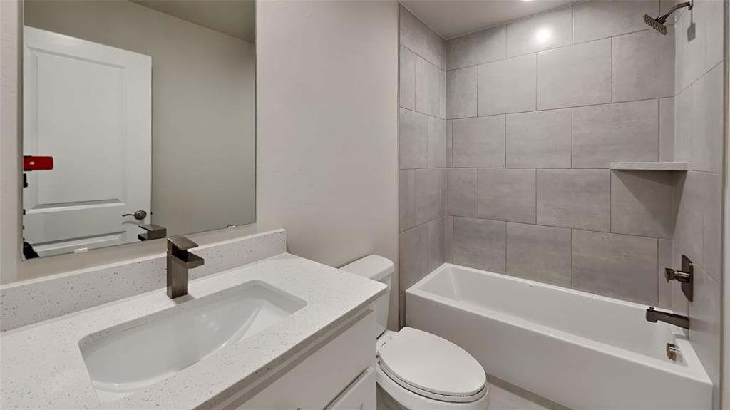 12701 Cortona Terrace Property Photo 12