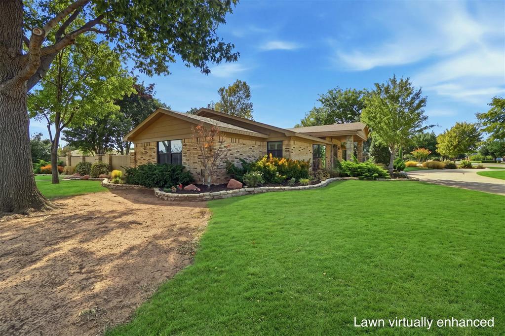 412 Paseo De Vida Street Property Photo 3