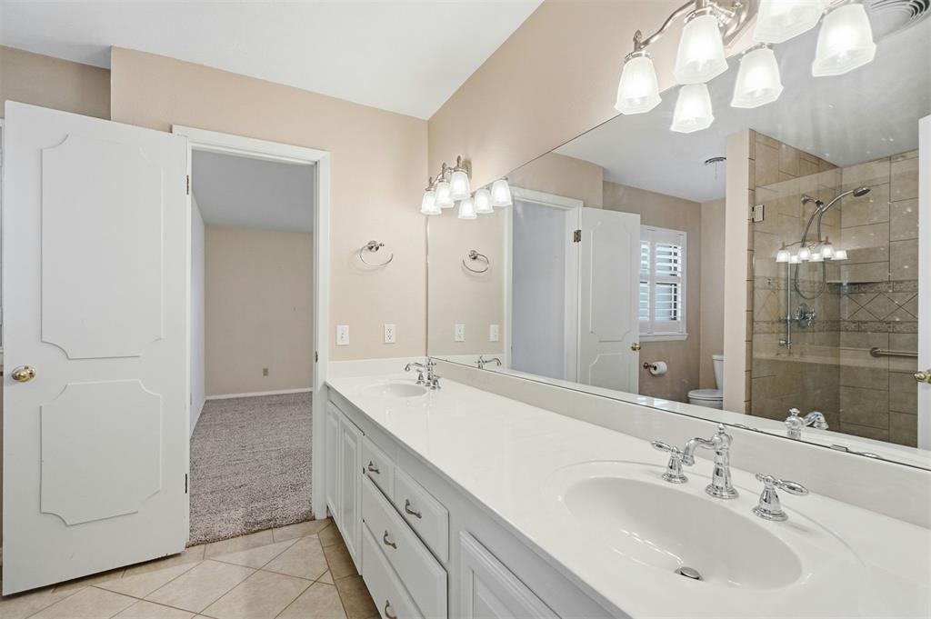 412 Paseo De Vida Street Property Photo 33