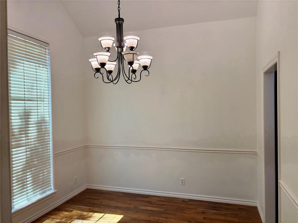 1250935 Property Photo 4