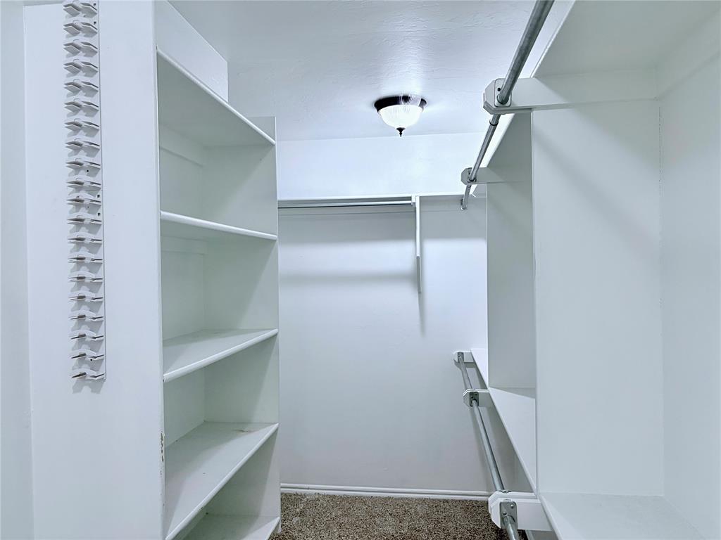 1250935 Property Photo 9