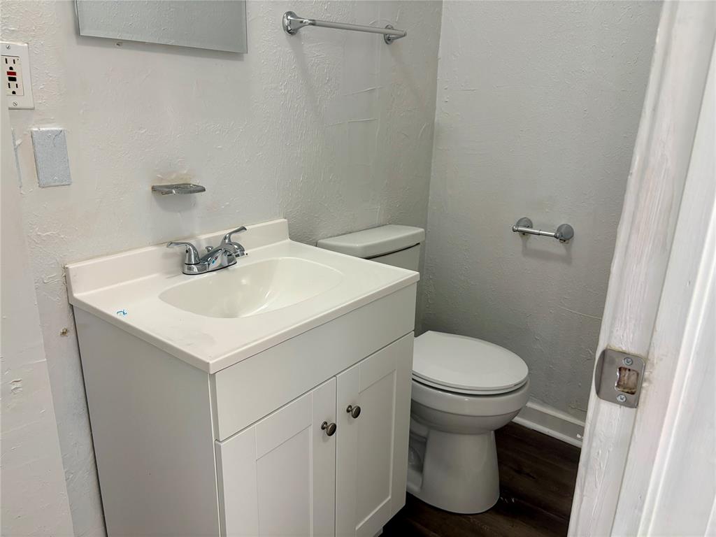 1250939 Property Photo 13