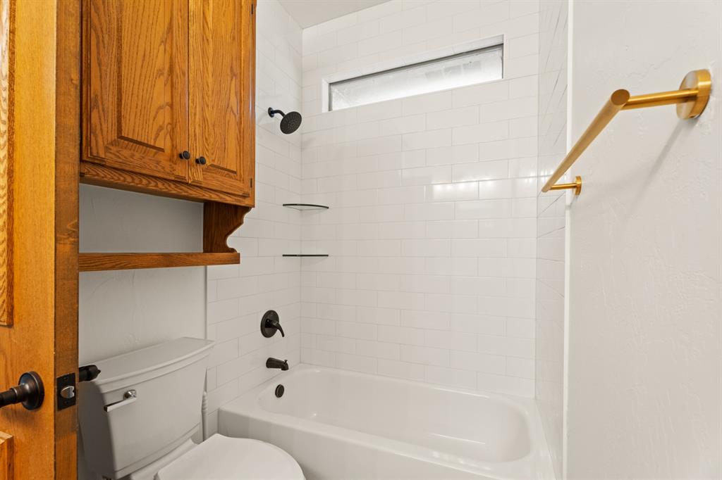 11008 Fairway Avenue Property Photo 21